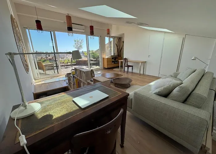 Duplex With Terrace - Light & View * Bordeaux